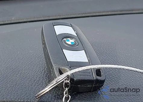 2010 BMW 328I z USA, uszkodzony, nr VIN WBAWV1C59AP124427